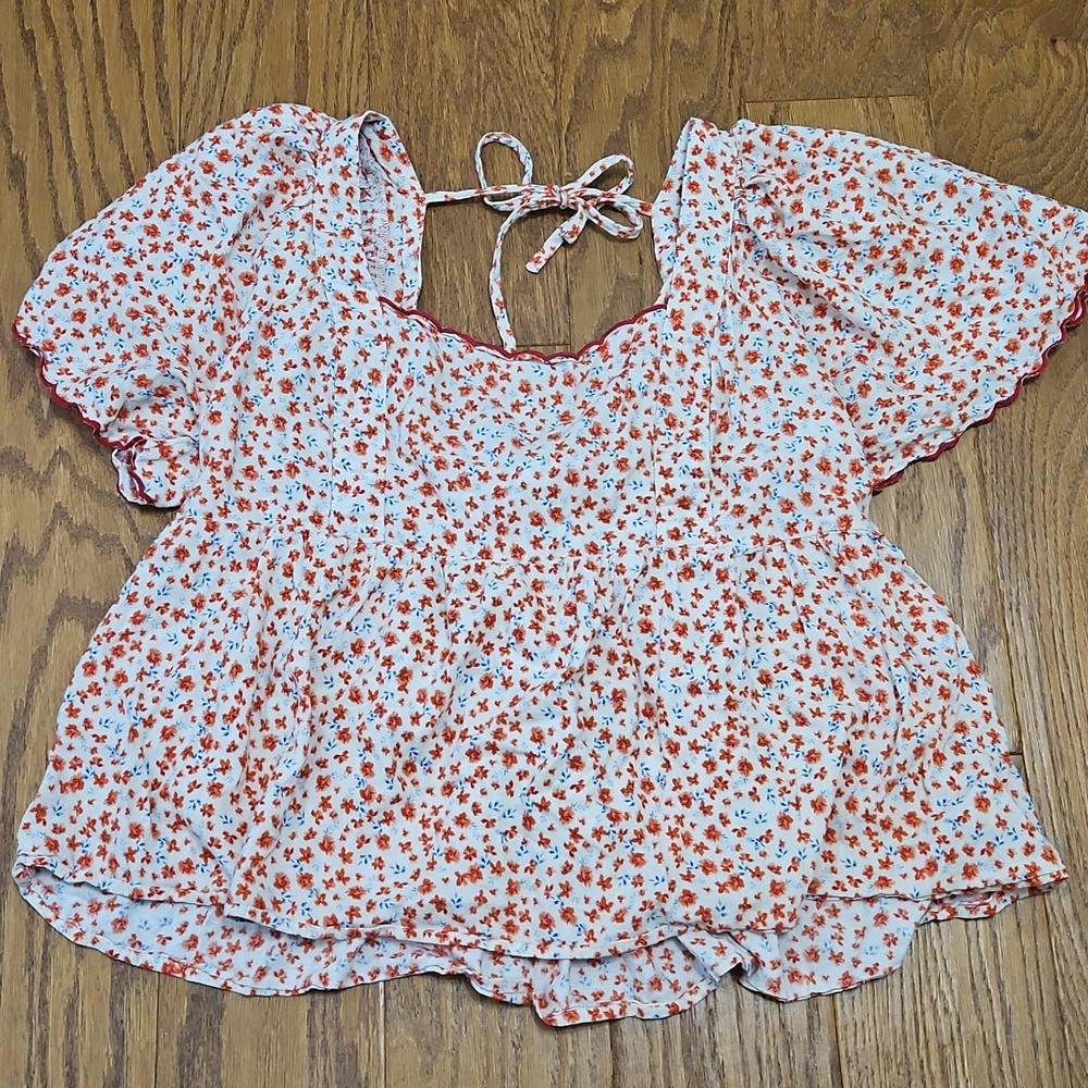 Old Navy Flutter-Sleeve Babydoll Floral Swing Blouse Sz XL - Picture 3 of 7